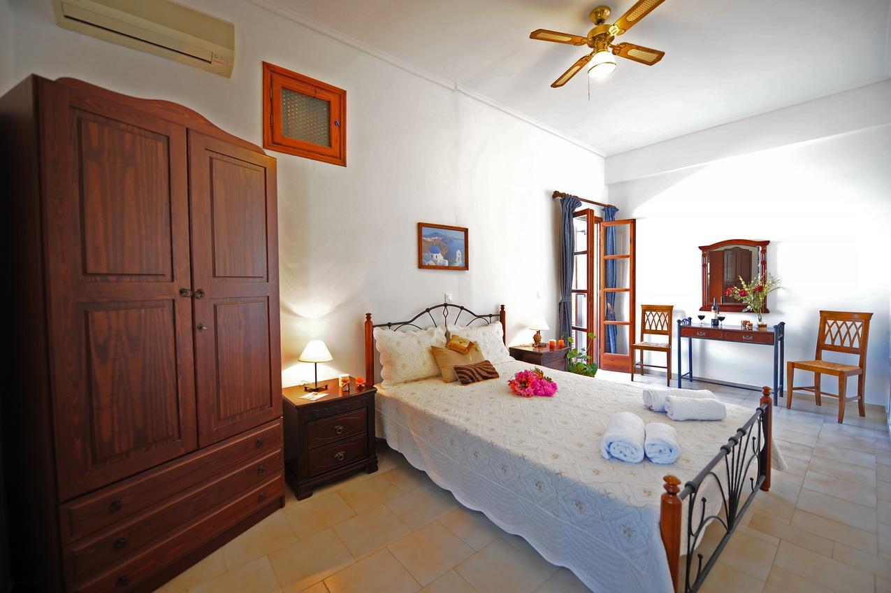 Philoxenia Hotel & Studios Периса Екстериор снимка